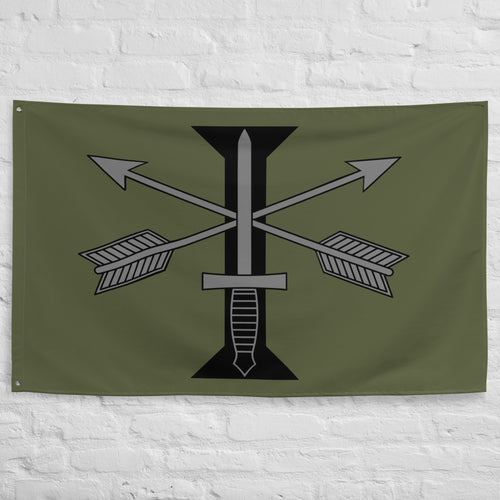 Military green flag with 1st special forces group insignia and roman numeral design