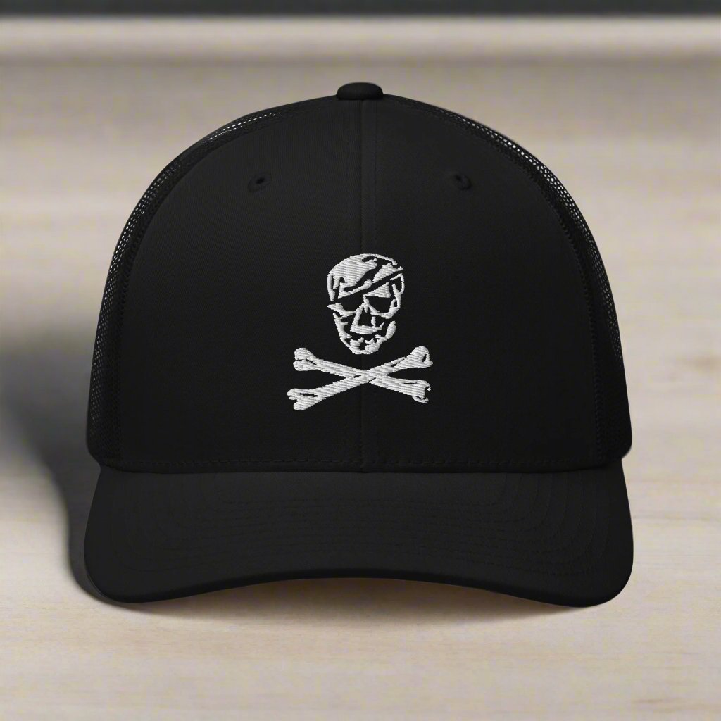 Jolly Roger skull and bones snapback trucker hat