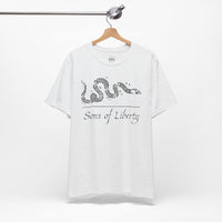 Don't tread on me sons of liberty patriotic t-shirt. 